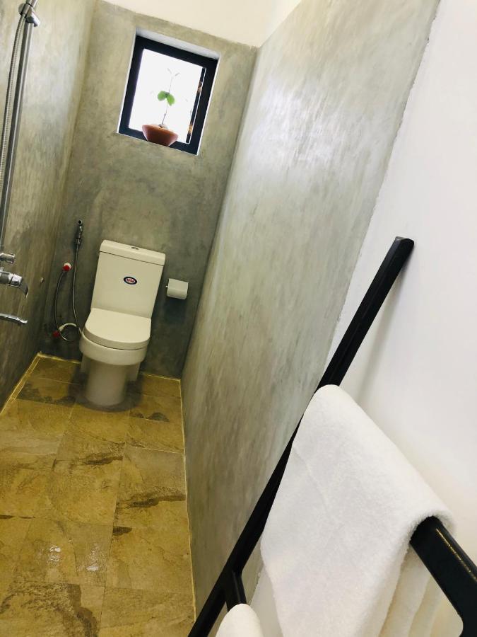 Haus 35 Panzió Weligama Kültér fotó